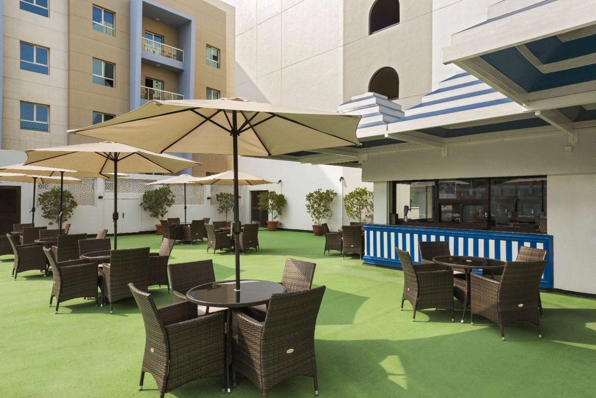 Ramada By Wyndham Bahrain Ξενοδοχείο Μανάμα Εξωτερικό φωτογραφία