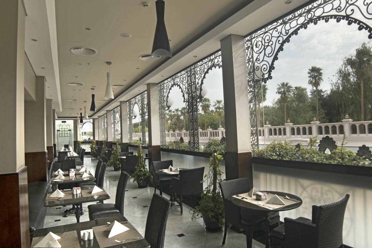 Ramada By Wyndham Bahrain Ξενοδοχείο Μανάμα Εξωτερικό φωτογραφία